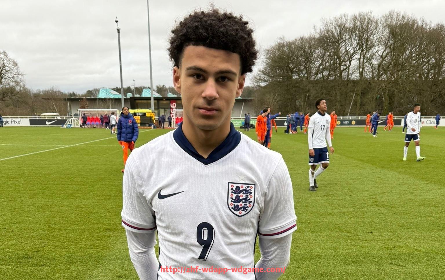 问鼎娱乐官网-世俱杯VIP看台门票多少钱？座位视角与体验介绍