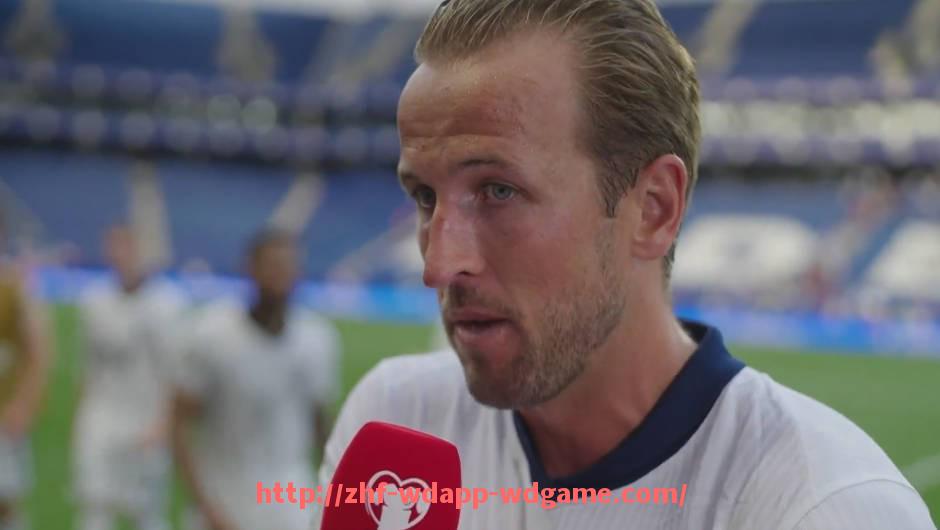 问鼎娱乐官网-世俱杯历史首位金球奖球员及其夺奖过程回顾