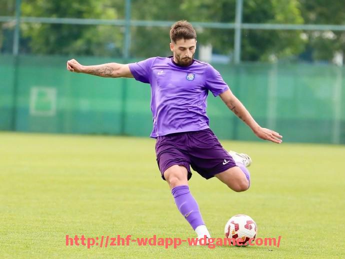 问鼎娱乐官网-NBA庆祝动作视频集锦：球员庆祝经典时刻